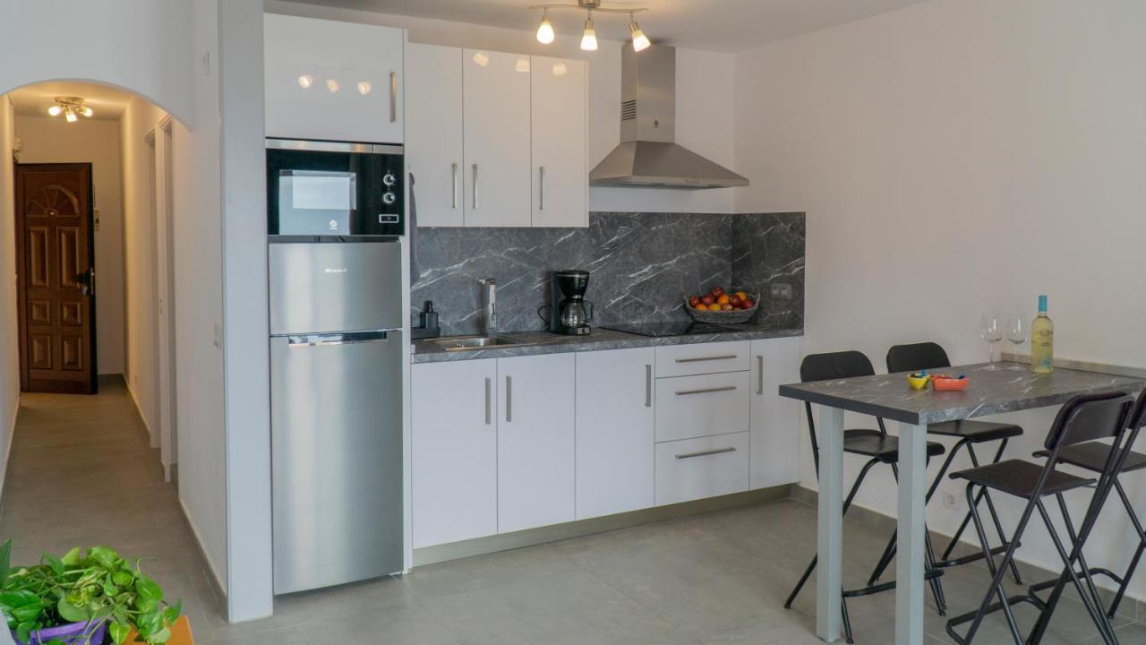 Apartamentos Tamaragua ブレーニャ・バハ エクステリア 写真