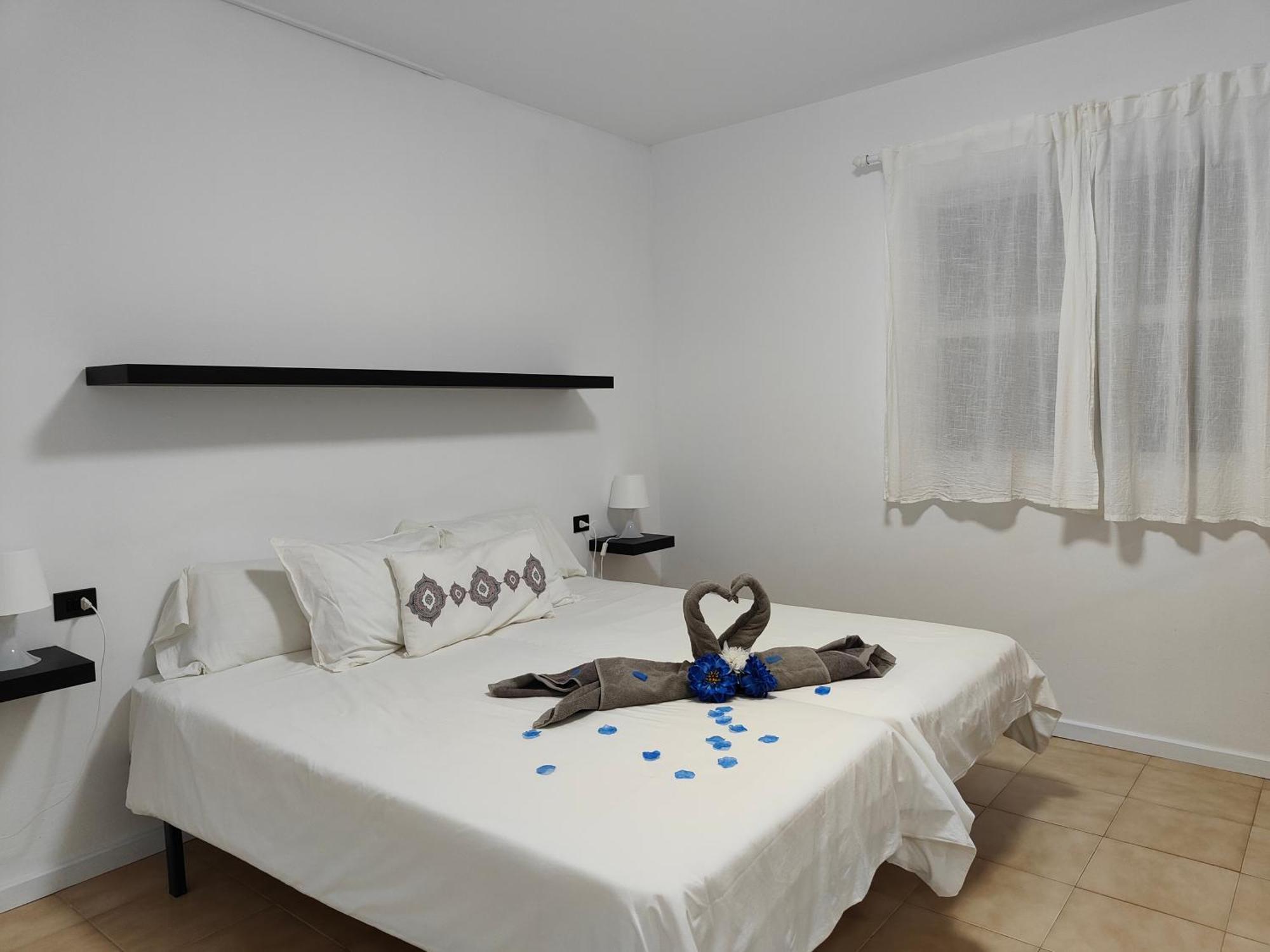 Apartamentos Tamaragua ブレーニャ・バハ エクステリア 写真