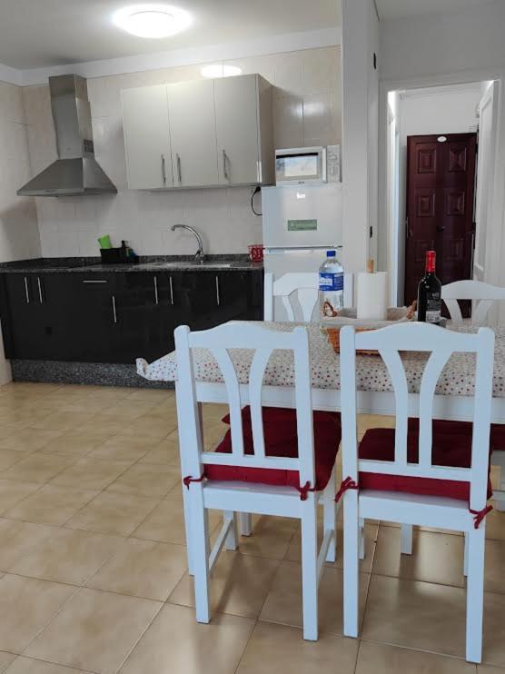 Apartamentos Tamaragua ブレーニャ・バハ エクステリア 写真