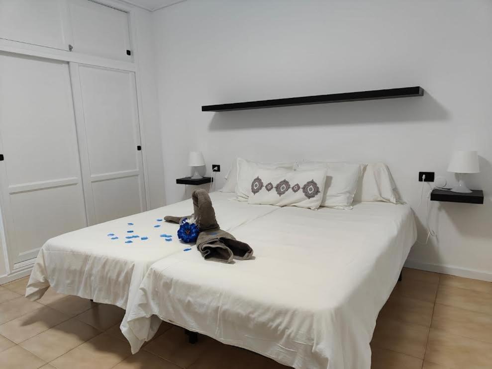 Apartamentos Tamaragua ブレーニャ・バハ エクステリア 写真