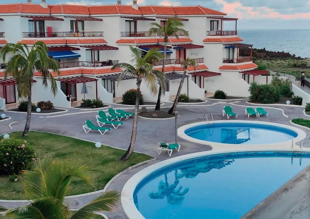 Apartamentos Tamaragua ブレーニャ・バハ エクステリア 写真